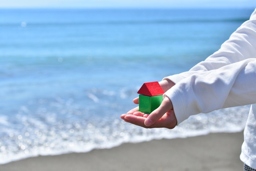 終の棲家はシンプルに　～物や家の整理・処分について～