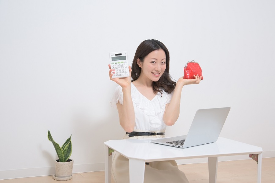 「夫の収入のみで生活し、妻の収入は全額貯金」を実現するには？