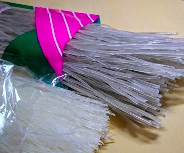 春雨の太さを比較