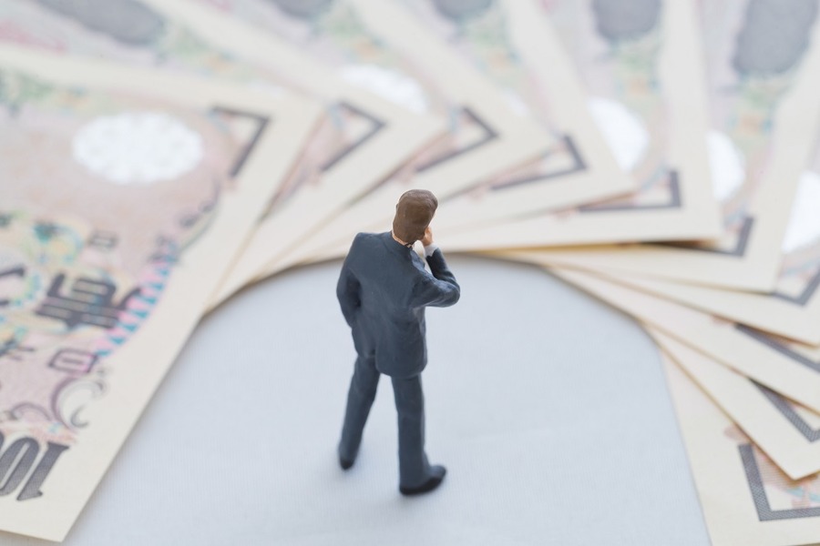 お金と真剣に向き合う