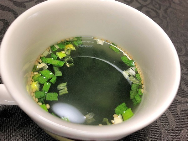 わかめスープ
