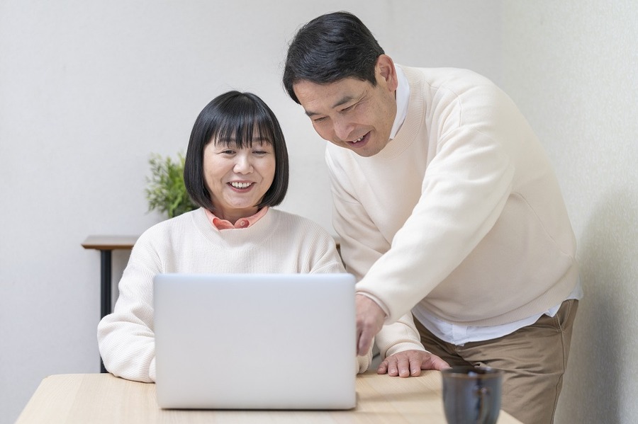 月給を退職金へ分散して受け取る