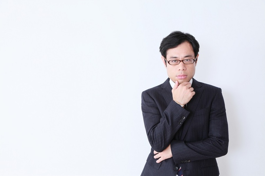 【ガラケー利用中の方向け】スマホに変えるべきかどうか判断する方法