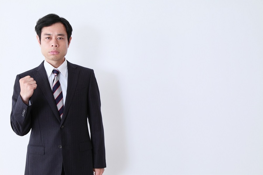 【ガラケー利用中の方向け】スマホに変えるべきかどうか判断する方法