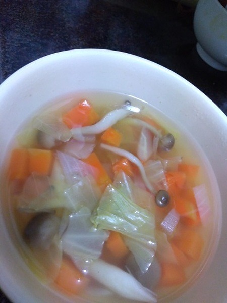野菜くずでおいしいスープ