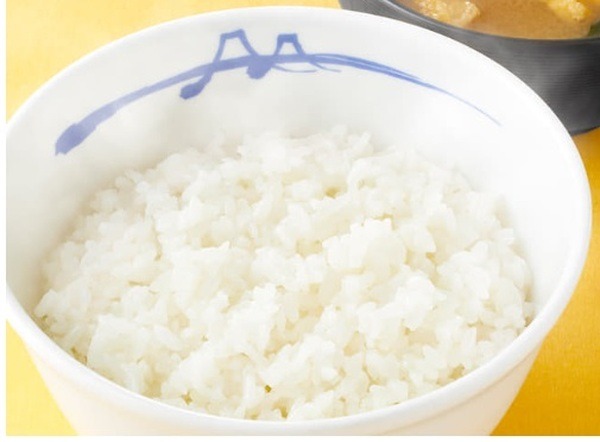 定食のライス大盛が追加料金無料