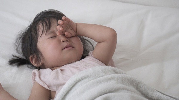 子供の世話の為に自らの判断で休業