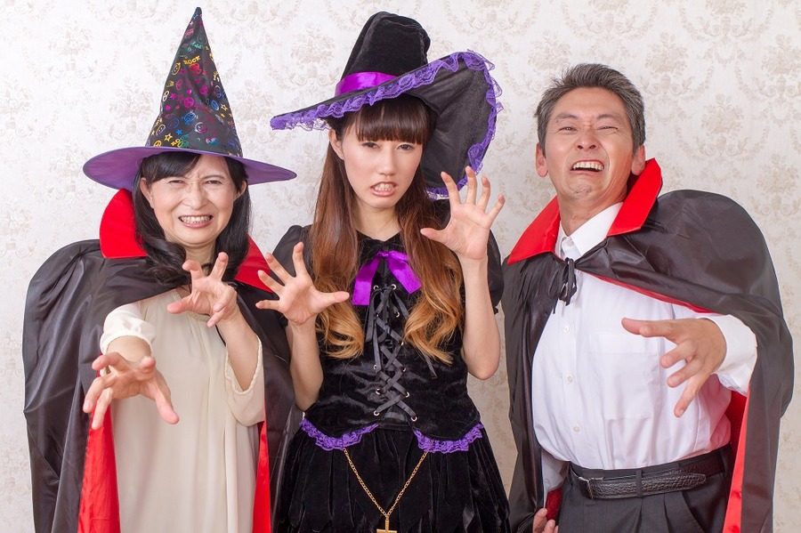 ハロウィンパーティはお金がかかる　会費制と持ち寄り制、節約できるのはどっち？