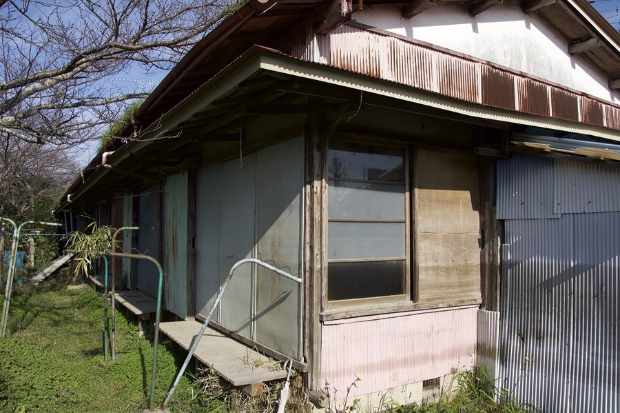 築年数が長く風呂・トイレ共同