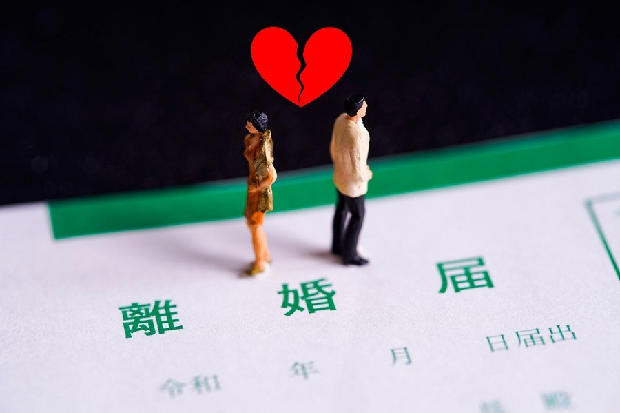 財産分与や慰謝料に税金はかかるのか