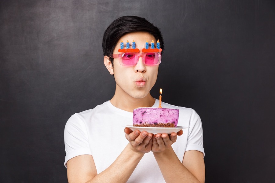 申込みと誕生月が同じになった場合
