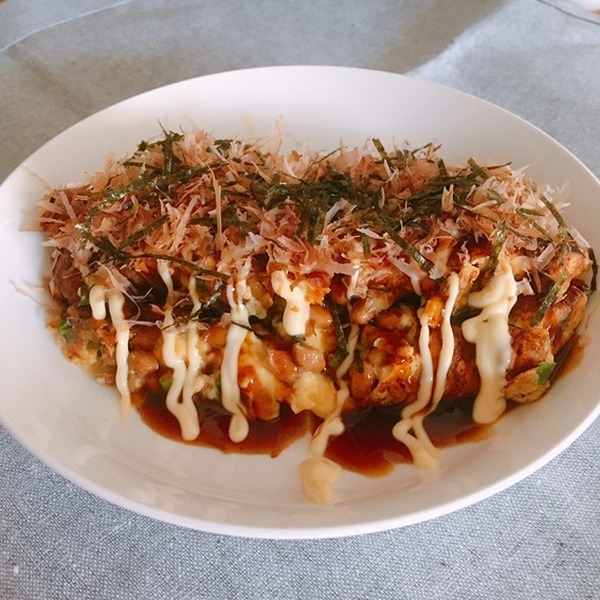 お好み焼き風納豆チーズオムレツのレシピ
