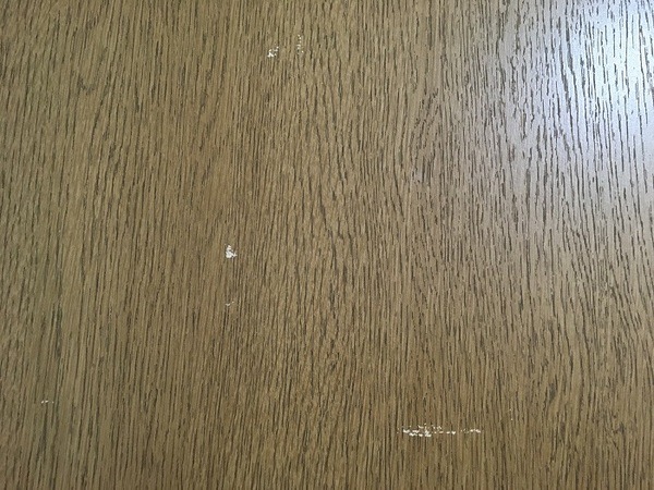 茶色のドアの修正