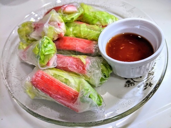 カニカマをメイン食材にした生春巻き