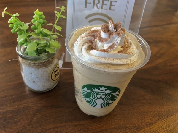 手作りのカフェメニューで楽しむ