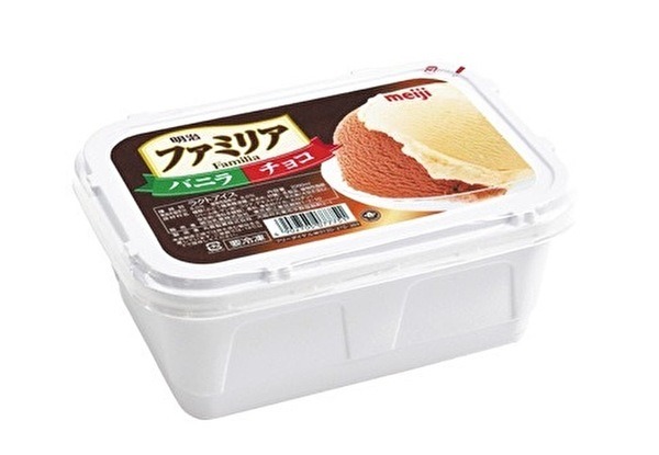 ファミリア　バニラ＆チョコアイス