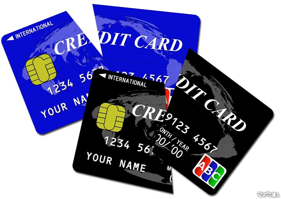 ただ捨てるだけではNG　クレジットカードの解約方法は？