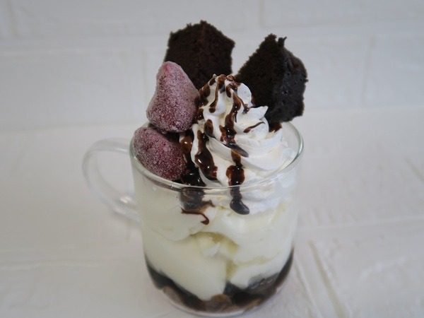 チョコレートパフェ