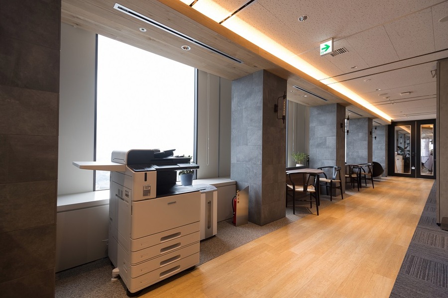 区切られたワーキングスペース