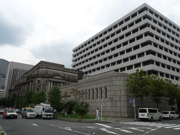日銀本店　外観