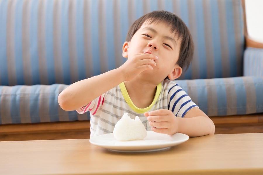 お米は栄養価が高くおやつ向き