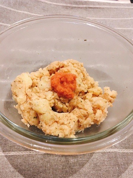業スの辛子めんたいこで作るタラモサラダ