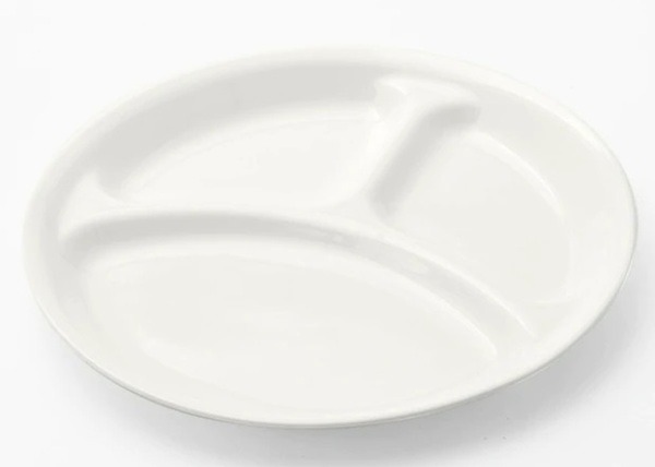 ニトリのワンプレート皿「コレール」