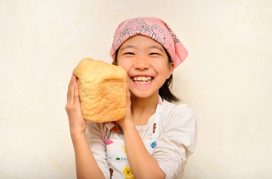 節約しつつ美味しいパンが食べたい　ホームベーカリーで元が取れるのはいつ？