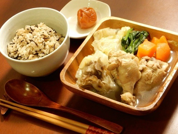 手羽元とあまり野菜の具沢山スープ