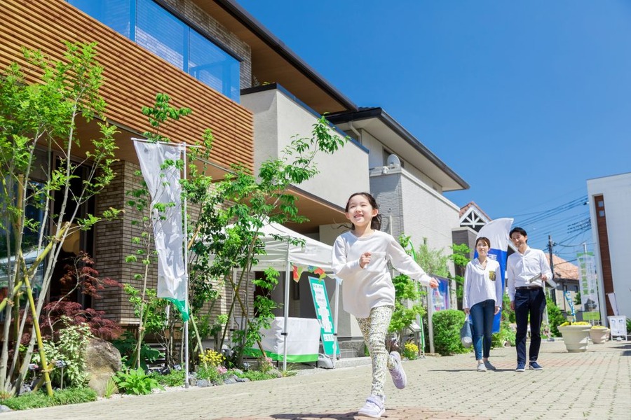 無料のツケが販売価格に上乗せ