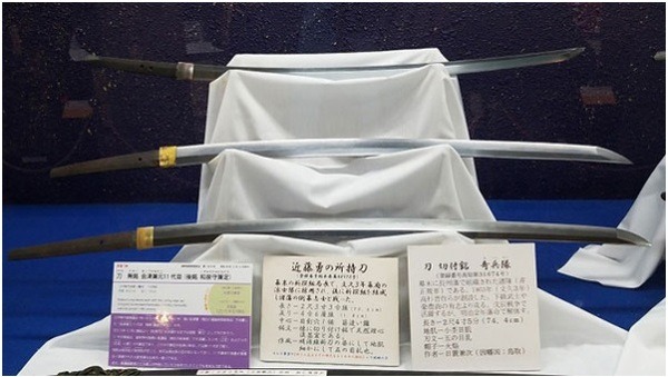 刀剣男子はいないけど刀は見られるさむらい刀剣博物館