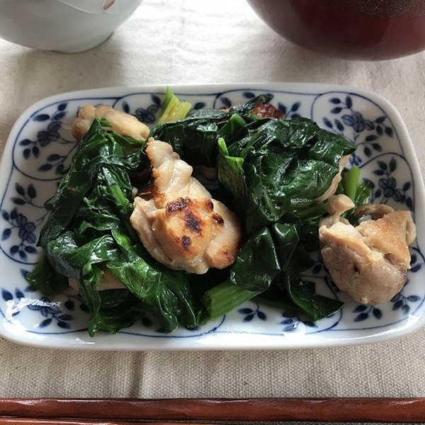 鶏とほうれん草のソテー