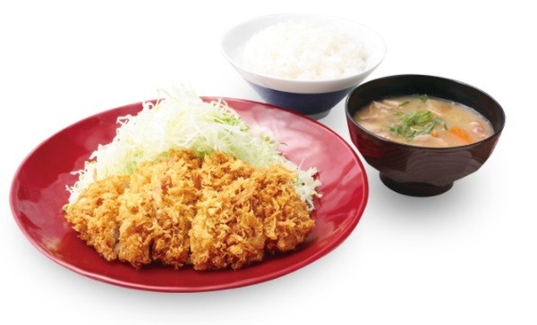 とん汁付き「ロースカツ定食」