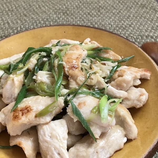 鶏むね肉のマヨバター炒め