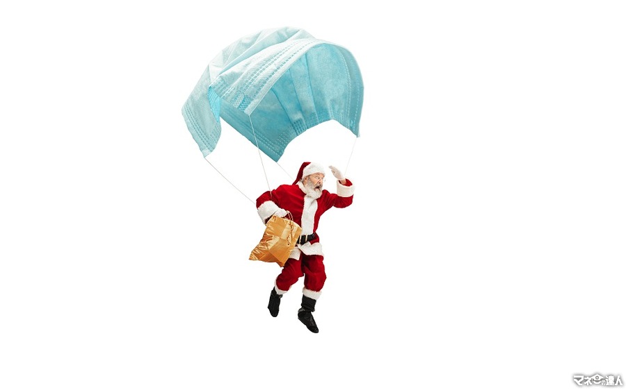 <p>Santa Claus flying on huge face mask like on balloon isolated on white background. Caucasian male model in traditional costume. New Year, gifts, holidays, winter, COVID, pandemic concept. Copyspace.</p>