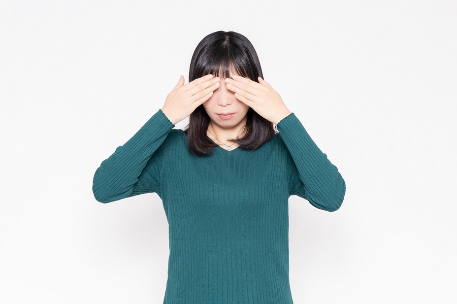 店内に入るまでに陳列されている商品をできるだけスルー