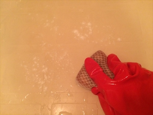 大掃除を徹底攻略　何も買い足さずに家にあるものでお風呂掃除をしてみよう