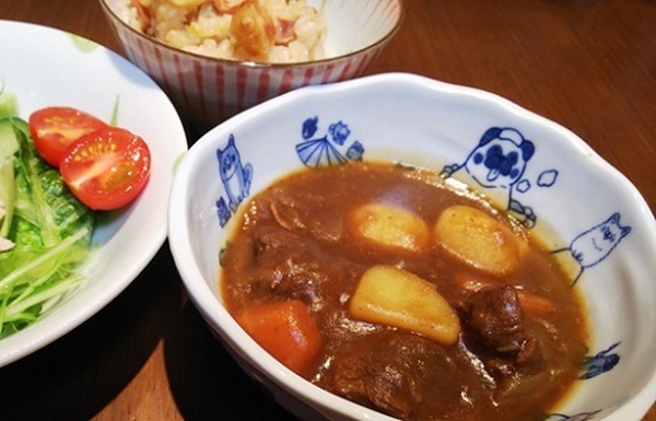 煮込み料理に使えます