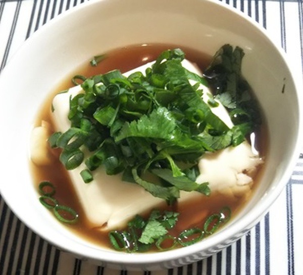 「麺つゆ豆腐」