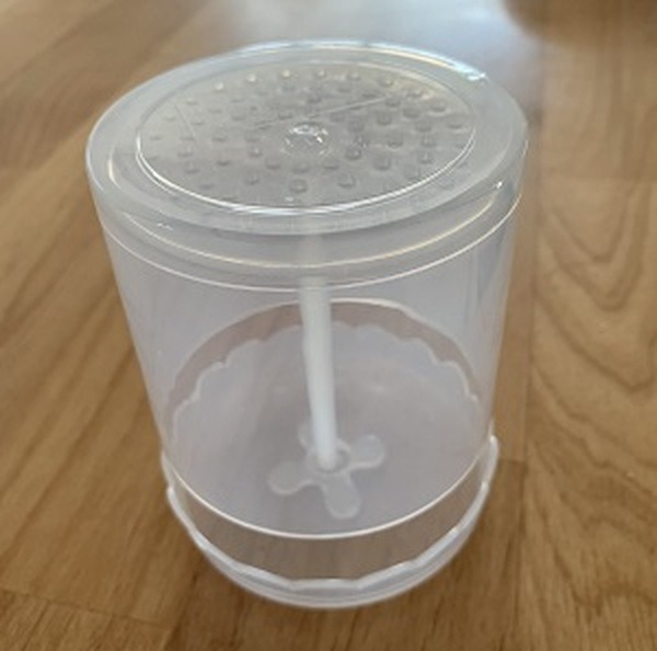 水がきれるようになっている