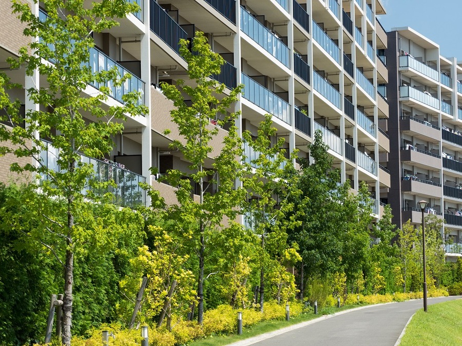 植栽の多いマンションは維持費がかかる