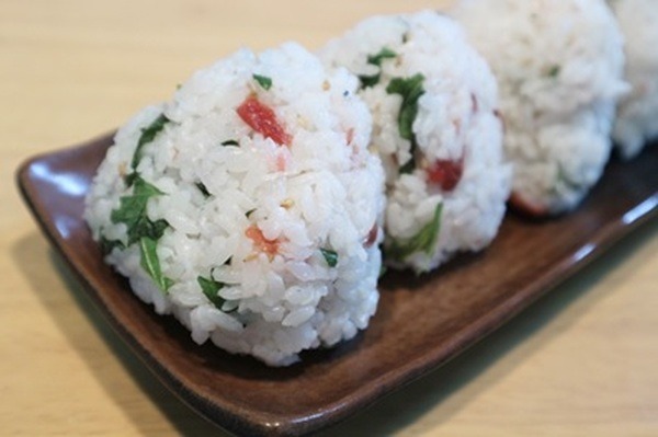 大葉しらす梅おにぎり