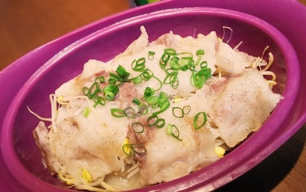 もやしと豚バラのレンジ蒸し