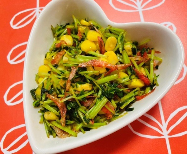 見ても食べても美味しい「豆苗入りカラフルふりかけ」