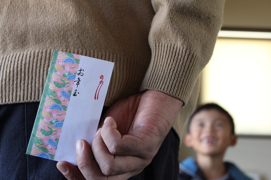 子供のお年玉、子供に使い道を任せる場合に親がすべきこと
