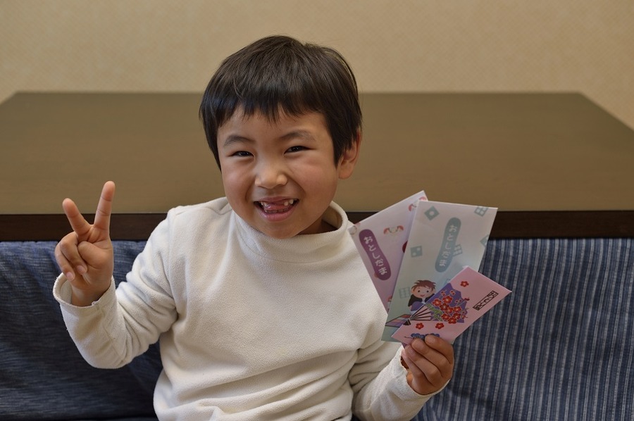 子供のお年玉、子供に使い道を任せる場合に親がすべきこと
