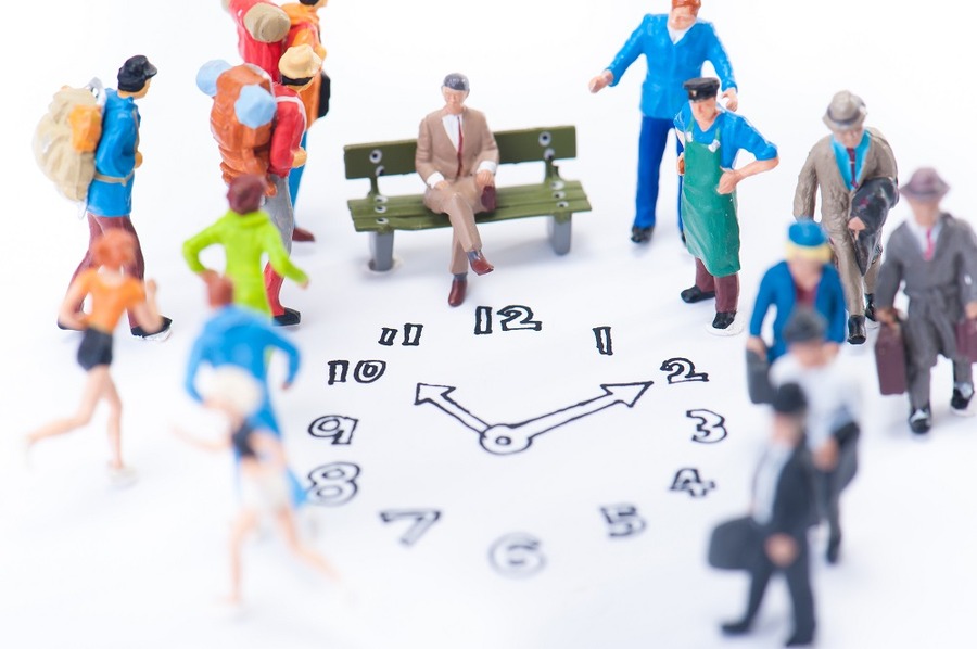 保険会社ってどのくらい儲かってるの？　死亡確率から見た儲けの内情