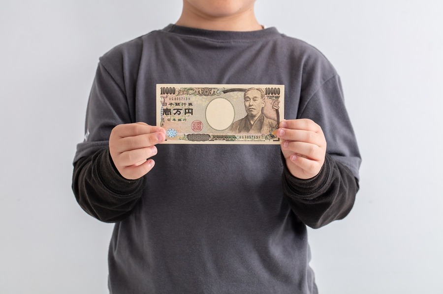 法律改正で支給対象外となるのは年収1,200万円以上の人