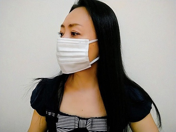 肌に密着しにくい