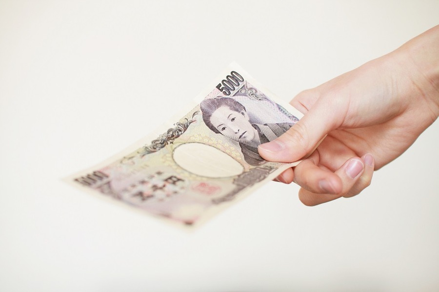 お金に好かれる人が実践している10の心がけ